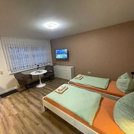 Top-Moderne Ferienwohnung Und Apartments Auf Frueherem Wunderschoenen Bauernhof Im Elbe-Elster-Kreis In Brandenburg Bei Herzberg-Elster, Schoenewalde, Holzdorf Экстерьер фото