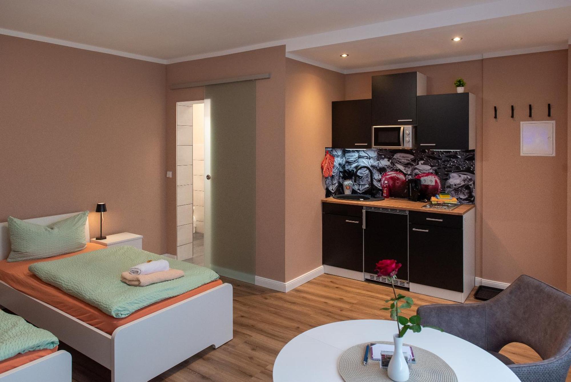 Top-Moderne Ferienwohnung Und Apartments Auf Frueherem Wunderschoenen Bauernhof Im Elbe-Elster-Kreis In Brandenburg Bei Herzberg-Elster, Schoenewalde, Holzdorf Экстерьер фото